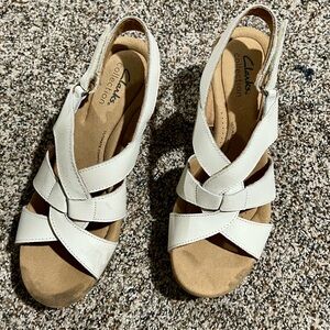 Clarks Tan and White Sandals